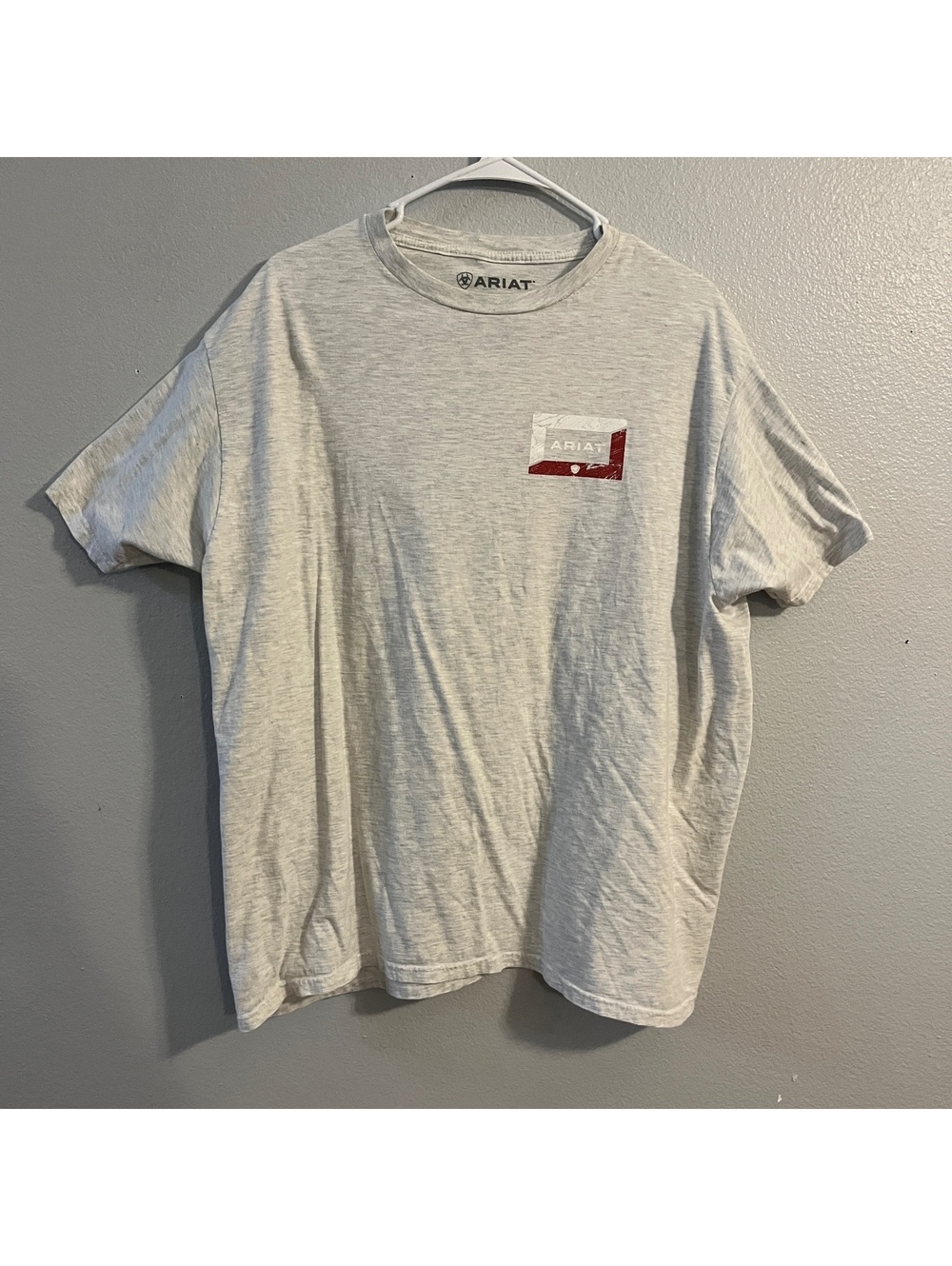 Ariat Buckle Exclusive T Shirt Mens XL Gray Red Graphic Western Cowboy Tee